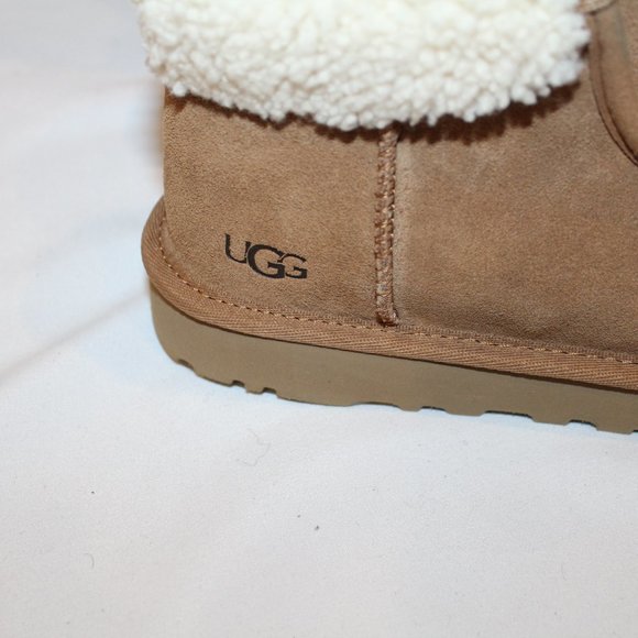 NIB UGG WOMEN'S ZIP FRONT SUEDE SHEARLING LINED‎ FUNKARRA ANKLE BOOTS CHESTNUT - Picture 4 of 7